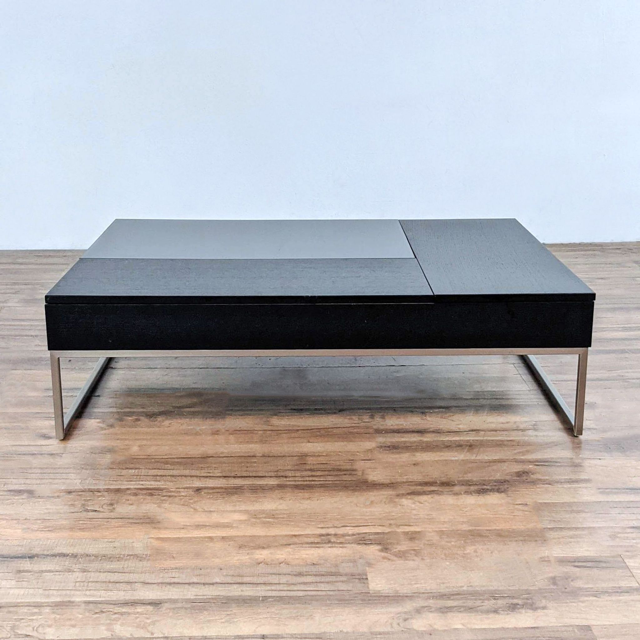 BoConcept Chiva Coffee Table | BoConcept - $931 | Kashew | Kashew