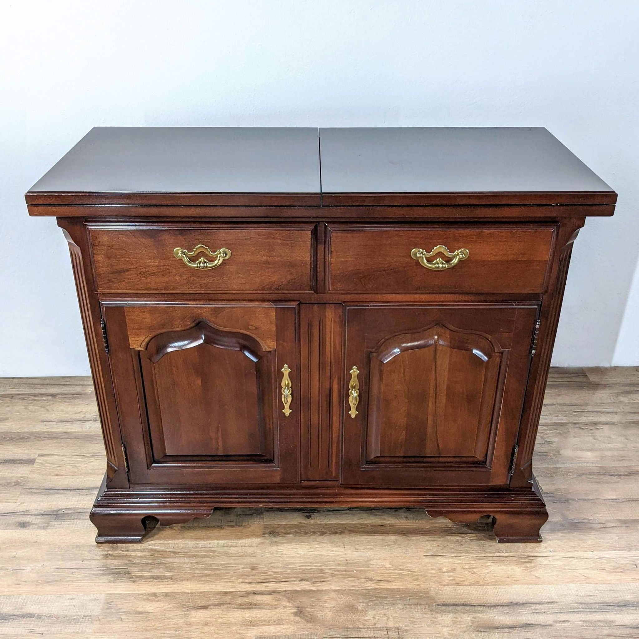 Vintage Thomasville Winston Court Flip-Top Server | Thomasville
